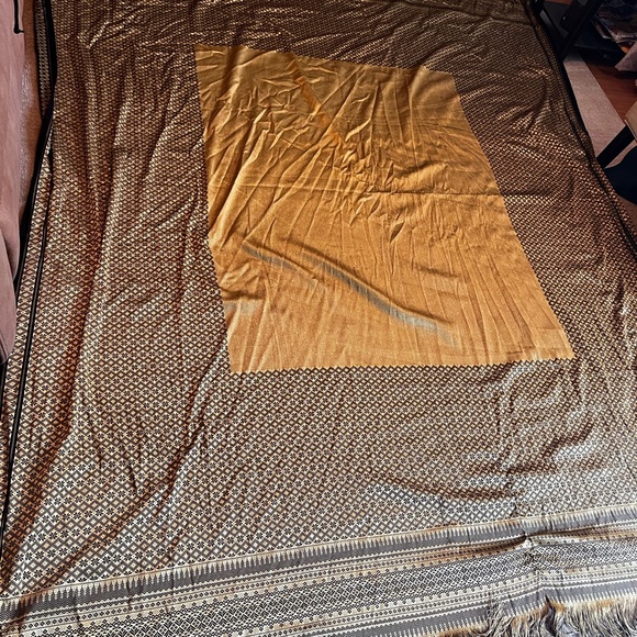 Cambodian handmade blanket/throw, vintage. - Picture 2 of 4